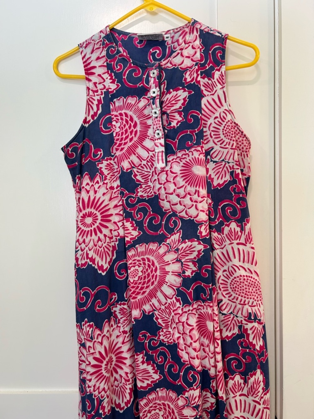 Malabar Bay Pink & Navy Floral Sleeveless Tunic Dress | Size Medium